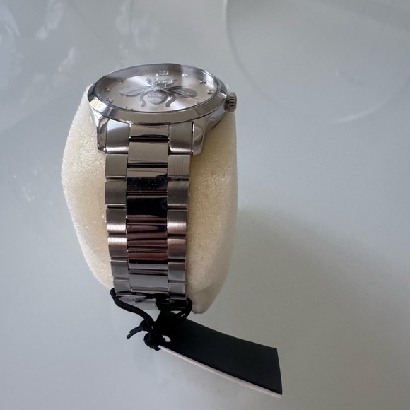 Gucci Bee Watch - Picture 4 of 15